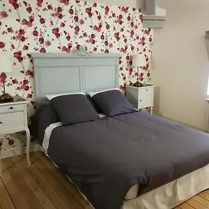 https://le-dauphin.hotels-rhonealpes.com