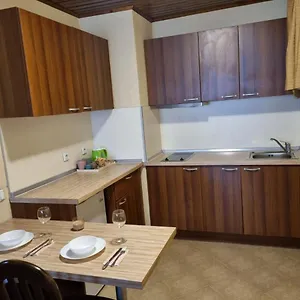 cosy-apartments-within-walking-distance-to-ski-lifts.hotels-bansko.info/